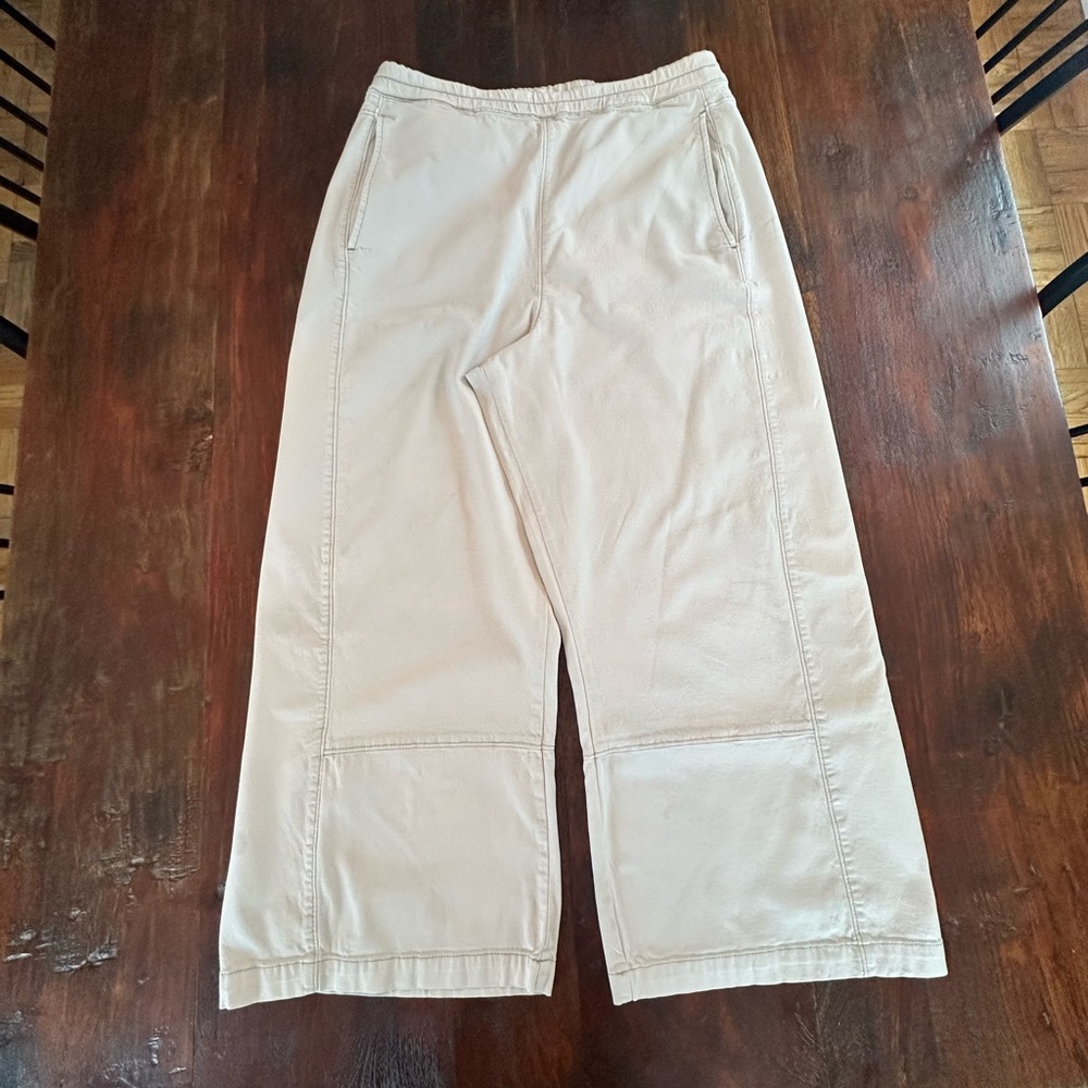 Women’s Pilcro Izzie (Anthropologie) light kahki barrel pants